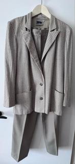 Luisa Spagnoli Broekpak Maat M, Kleding | Dames, Maat 38/40 (M), Kostuum of Pak, Beige, Ophalen of Verzenden