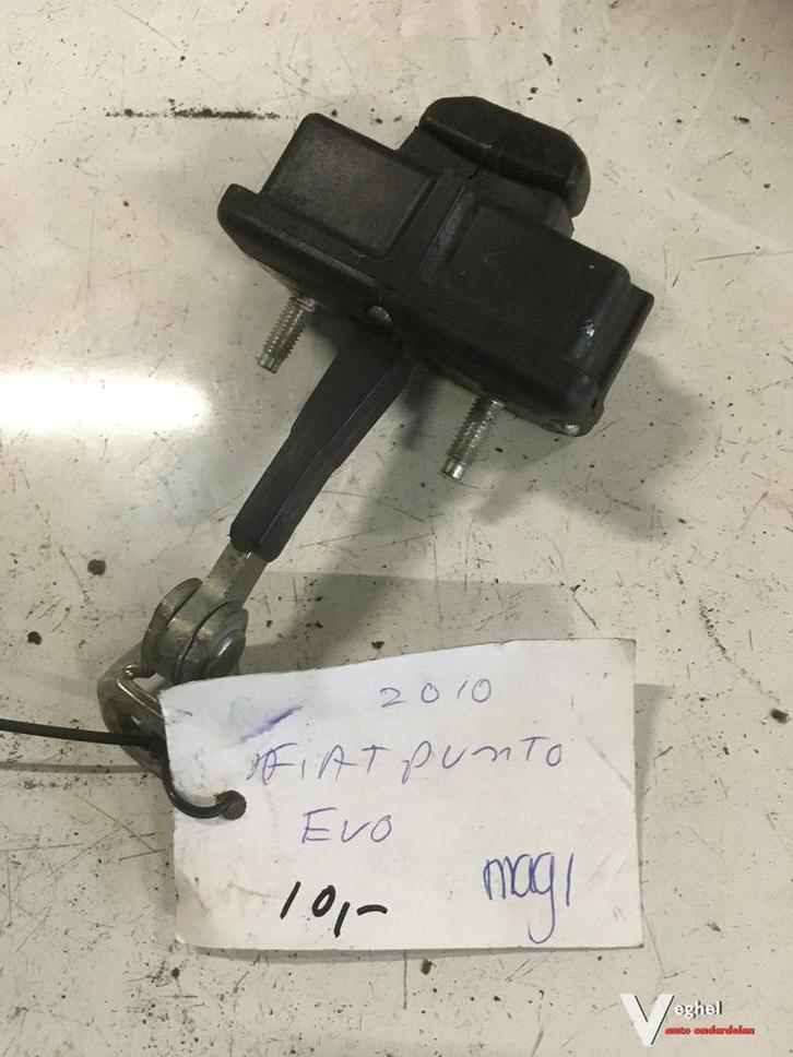 Fiat Punto EVO 2010 Deurvanger, Auto-onderdelen, Carrosserie en Plaatwerk, Deur, Gebruikt, Ophalen of Verzenden