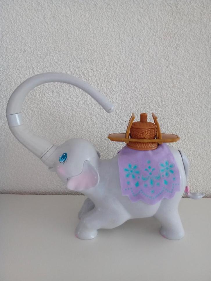 Uit de film Barbie als de Eilandprinses - TIKA, Verzamelen, Poppen, Gebruikt, Accessoires, Ophalen of Verzenden