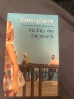 Zonnegloren - Matthijs van Nieuwkerk, Ophalen of Verzenden, Gelezen, Nederland