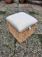 poefje, hocker, voetenbankje, opberger, Huis en Inrichting, Banken | Voetenbanken en Poefen, Ophalen, Minder dan 50 cm, Gebruikt
