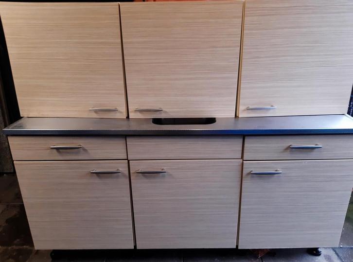 Keuken., Huis en Inrichting, Keuken | Complete keukens, Zo goed als nieuw, Enkelwandige keuken, Ophalen