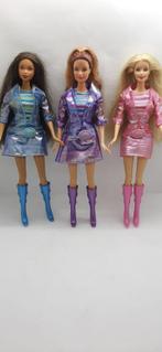 Barbie Cut 'n Style Barbie Christie en Teresa | 2002, Verzamelen, Ophalen of Verzenden, Gebruikt, Pop