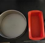 Springvorm en cake vorm., Hobby en Vrije tijd, Taarten en Cupcakes maken, Ophalen of Verzenden, Gebruikt, Taarten, Bakvorm