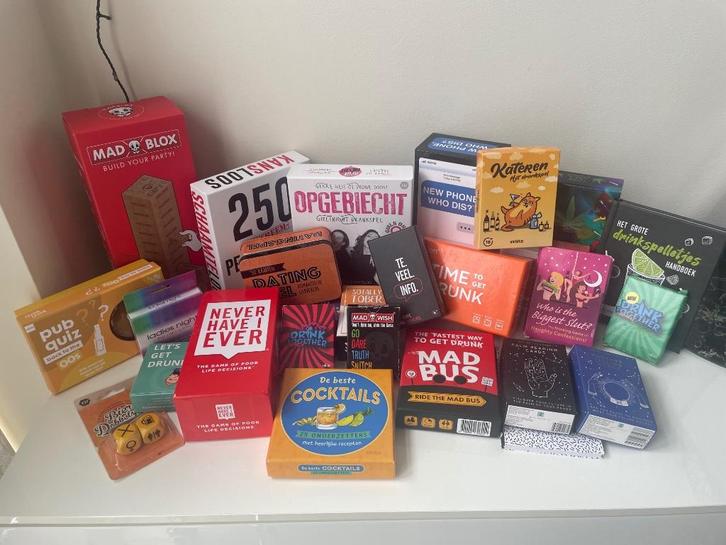 Grote verzameling drankspelletjes~!, Hobby en Vrije tijd, Gezelschapsspellen | Overige, Gebruikt, Een of twee spelers, Drie of vier spelers