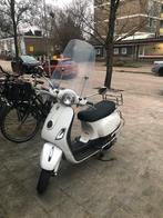 Vespa lx 50 4v brom scooter lichte opknapper, Fietsen en Brommers, Scooters | Vespa, Ophalen of Verzenden, Zo goed als nieuw, Vespa LX