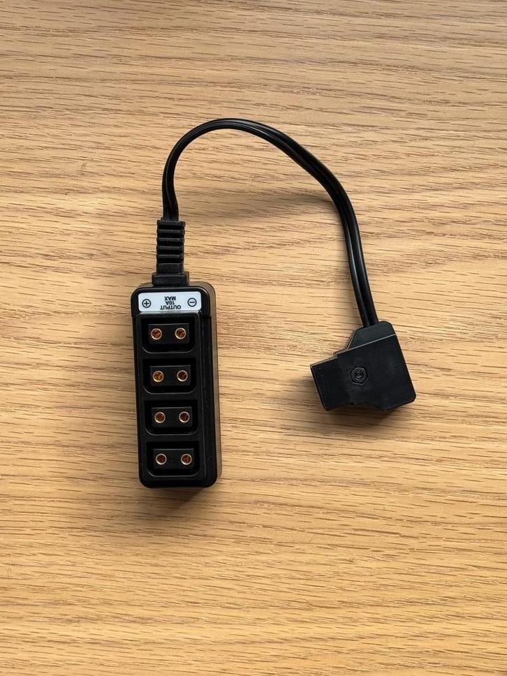 Shape SDSC D-Tap Splitter Cable, Audio, Tv en Foto, Fotografie | Accu's en Batterijen, Nieuw, Ophalen of Verzenden