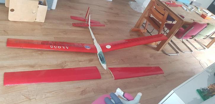 Zweefvliegtuig met ontvanger, servo's + extra onderdelen, Hobby en Vrije tijd, Modelbouw | Radiografisch | Vliegtuigen, Ophalen of Verzenden