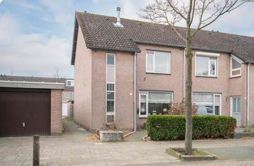 For rent 3 bedrooms house near Einshoven beschikbaar voor biedingen