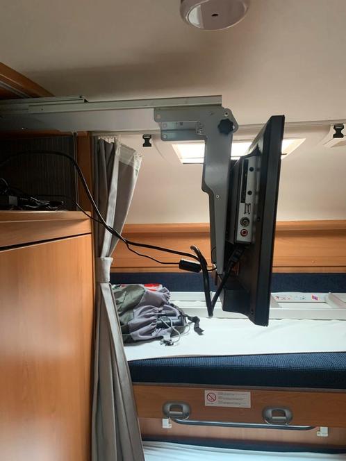 Caratec tv plafond beugel CFA-100H voor camper / caravan, Audio, Tv en Foto, Televisiebeugels, Zo goed als nieuw, Ophalen of Verzenden