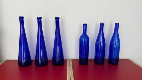 Blauwe flessen 6 stuks, Antiek en Kunst, Antiek | Glas en Kristal, Ophalen