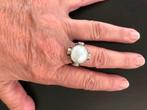 prachtige zilveren design ring met maansteen, Met edelsteen, Gebruikt, 17 tot 18, Ophalen of Verzenden
