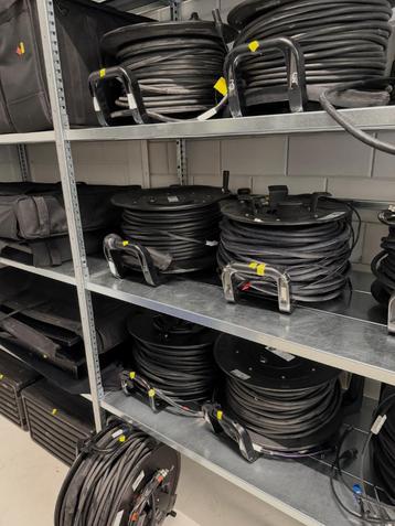 7x 65m MultiCore SDI beschikbaar voor biedingen