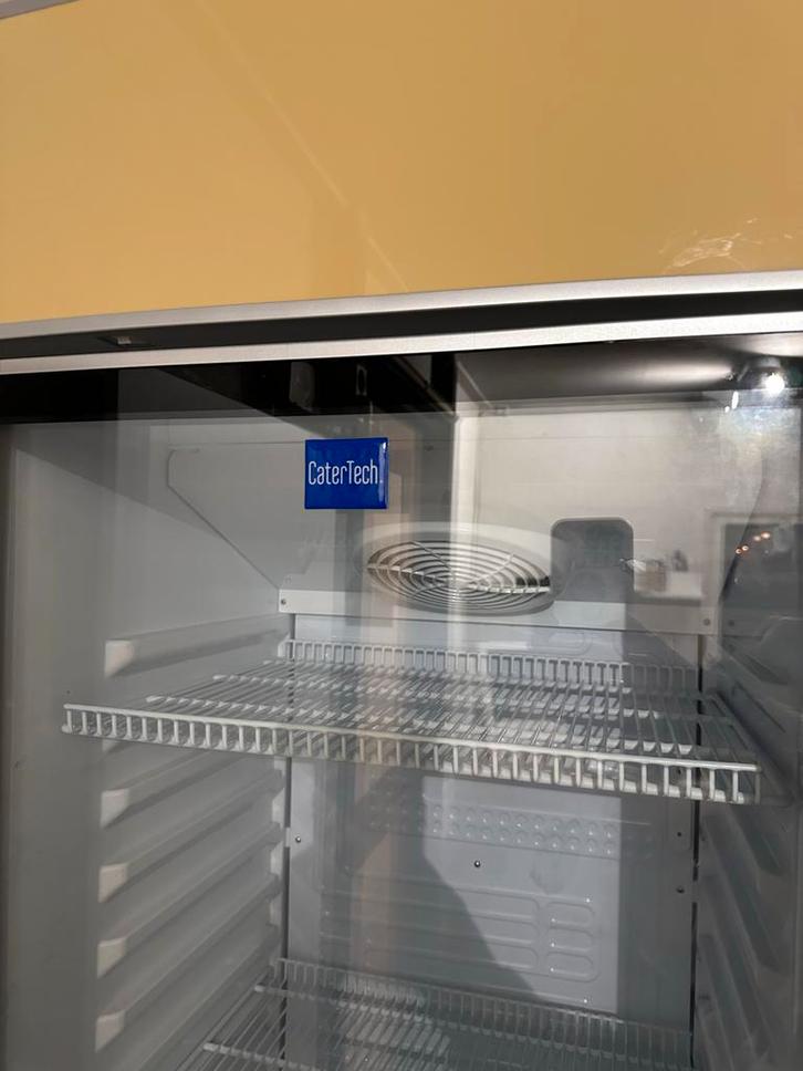 Vitrine Koelkast - CaterTech, Witgoed en Apparatuur, Koelkasten en IJskasten, Gebruikt, Ophalen