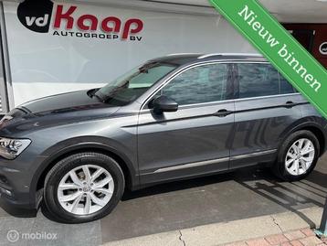 Volkswagen Tiguan 1.5 TSI ACT Highline VIRTUEEL DASH ELE,KLE beschikbaar voor biedingen