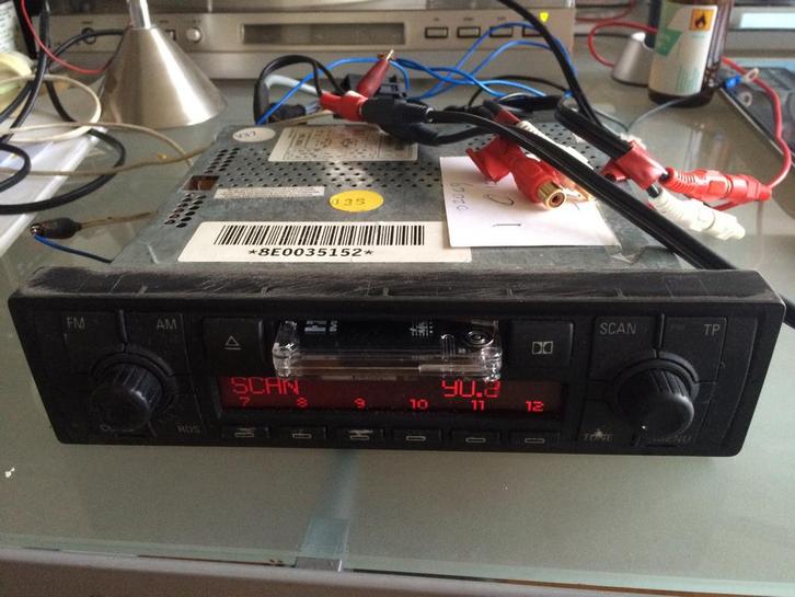 Audi Chorus 2 met Aux en canbus emulator, Auto diversen, Autoradio's, Gebruikt, Ophalen of Verzenden