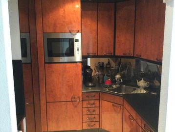 Complete keuken? Keukenkastjes? Deurtjes? Wat heeft u nodig? beschikbaar voor biedingen