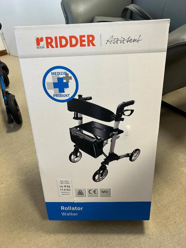Dubbel Opvouwbare Rollator Incl. zitje & boodschappentas, Diversen, Rollators, Nieuw, Opvouwbaar, Ophalen