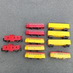 Treinlocomotief 3 stuks met 8 wagons., Ophalen of Verzenden, Zo goed als nieuw