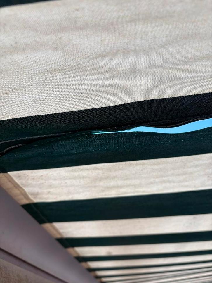 Gratis Zonwering - Zelf Demonteren!, Tuin en Terras, Zonneschermen, Gebruikt, Knikarmscherm, 150 tot 300 cm, 450 cm of meer, Elektrisch