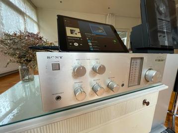 Sony TA-333 — vintage versterker met werkende VU-meters beschikbaar voor biedingen