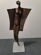 Elegante bronzen sculptuur- tijdloze vrouwelijke schoonheid, Antiek en Kunst, Kunst | Beelden en Houtsnijwerken, Ophalen of Verzenden