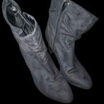 Graceland Zwarte Suède Enkellaarsjes – Maat 40, Zwart, Lage of Enkellaarzen, Ophalen of Verzenden, Graceland