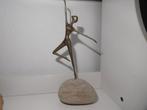 Vintage groot messing beeld van een ballerina of danseres, Ophalen of Verzenden, Zo goed als nieuw, Dier