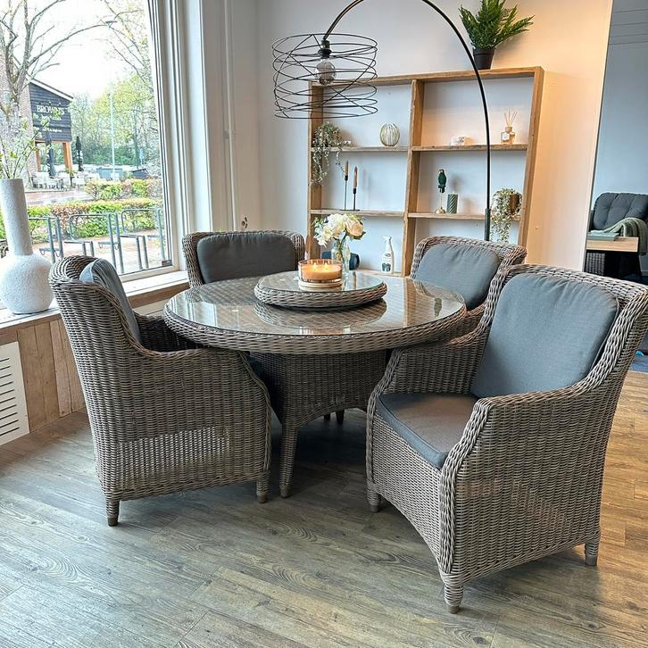 4 Seasons Outdoor (4SO) Ronde Wicker Tuinset - TWV €3500,-, Tuin en Terras, Tuinsets en Loungesets, Zo goed als nieuw, Wicker