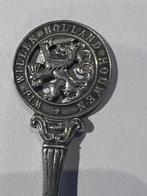 Suikerlepel (zilver, mobilisatie) wij willen Holland houwen, De Doofpot, Overige soorten, Ophalen of Verzenden, Kunstobject