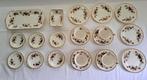 Paragon England Fine Bone China "Country Fair" theeservies, Antiek en Kunst, Ophalen