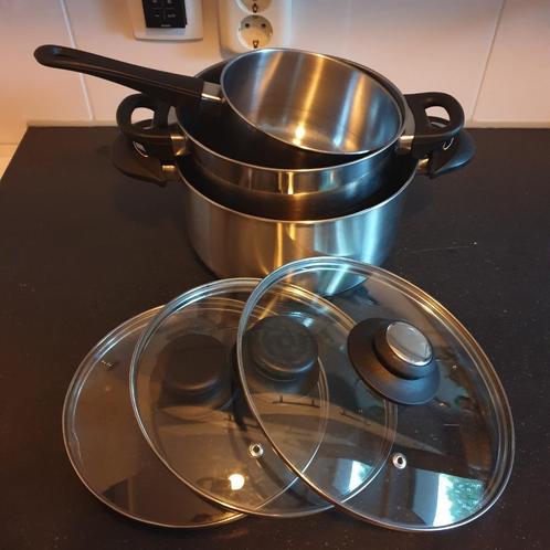 Pannenset, 3 pannen met deksels, Huis en Inrichting, Keuken | Potten en Pannen, Gebruikt, Pannenset, Rvs, Inductieplaat, Keramische plaat