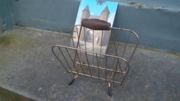 Vintage metaal brievenstandaard brievenhouder brievenrekje beschikbaar voor biedingen