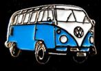 Volkswagen bus pin- licht blauw-wit gelakt, Verzamelen, Speldjes, Pins en Buttons, Verzenden, Nieuw, Transport, Speldje of Pin