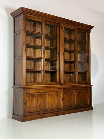 Boekenkast Bibliotheekkast Eichholtz klassiek beschikbaar voor biedingen