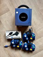 Nintendo Gamecube Paars - 3 controllers en rgb kabel, Spelcomputers en Games, Spelcomputers | Nintendo GameCube, Ophalen of Verzenden