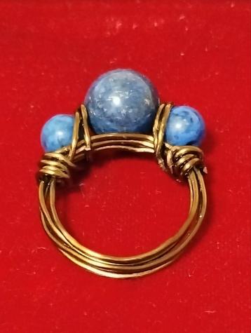 Lapis lazuli koper gewikkelde ring  beschikbaar voor biedingen