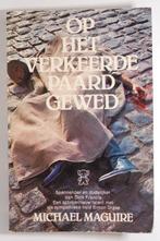 Op het verkeerde paard gewed - Michael Maguire, Boeken, Detectives, Verzenden, Gelezen