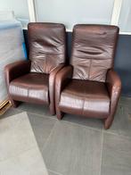 2 stoelen, relax stoelen. tv stoelen., Antiek en Kunst, Antiek | Meubels | Stoelen en Banken, Ophalen of Verzenden
