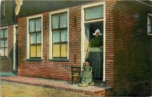 (388-104-003) Volendam, Verzamelen, Ansichtkaarten | Nederland, Noord-Holland, Verzenden