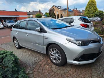 GEZOCHT: deuren toyota Auris beschikbaar voor biedingen