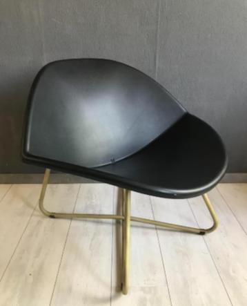 Niels Gammelgaard LIPS stoel IKEA beschikbaar voor biedingen