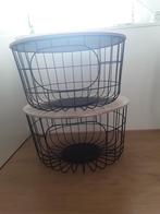 pet-friendly table, Ophalen, Zo goed als nieuw