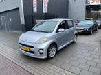 Daihatsu Sirion 2 1.3-16V Comfort Trekhaak Airco NAP APK 1 J, Voorwielaandrijving, Gebruikt, 4 cilinders, Bedrijf