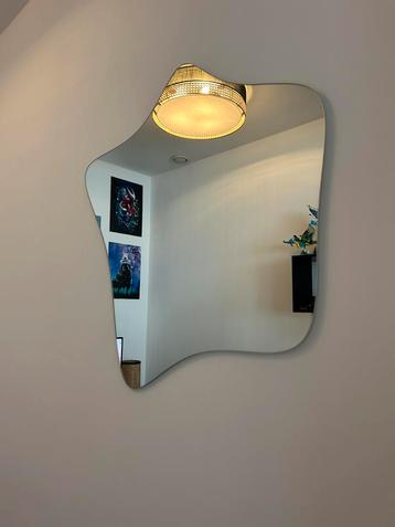 BGA Decorative Mirror 70x70 beschikbaar voor biedingen