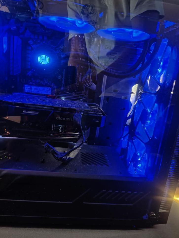 Gamecomputer, Computers en Software, Desktop Pc's, Gebruikt, 3 tot 4 Ghz, SSD, 16 GB, Met videokaart, Gaming, Ophalen