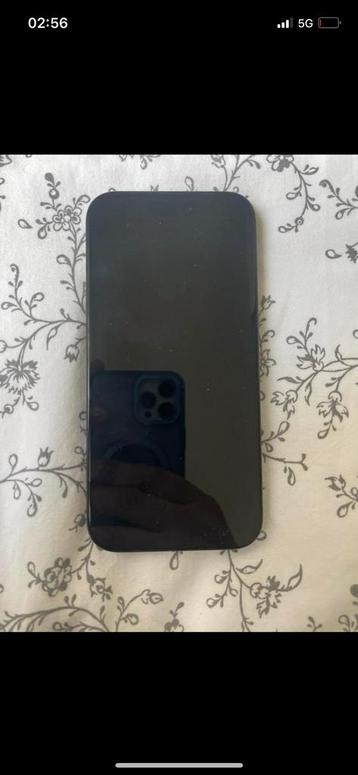 Iphone 15 pro met icloudlock beschikbaar voor biedingen