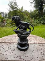 Metalen leeuw op sokkel, Antiek en Kunst, Ophalen