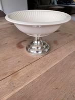 Schaaltje op poot edme wedgwood, Ophalen of Verzenden