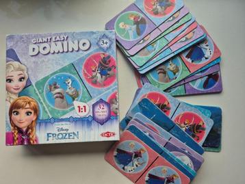 Domino Frozen, 3+ beschikbaar voor biedingen